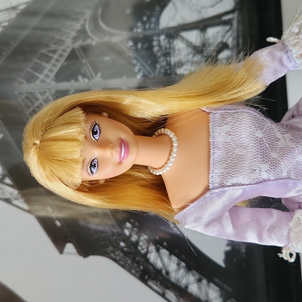 Vintage Barbie Birthday Wishes dressed